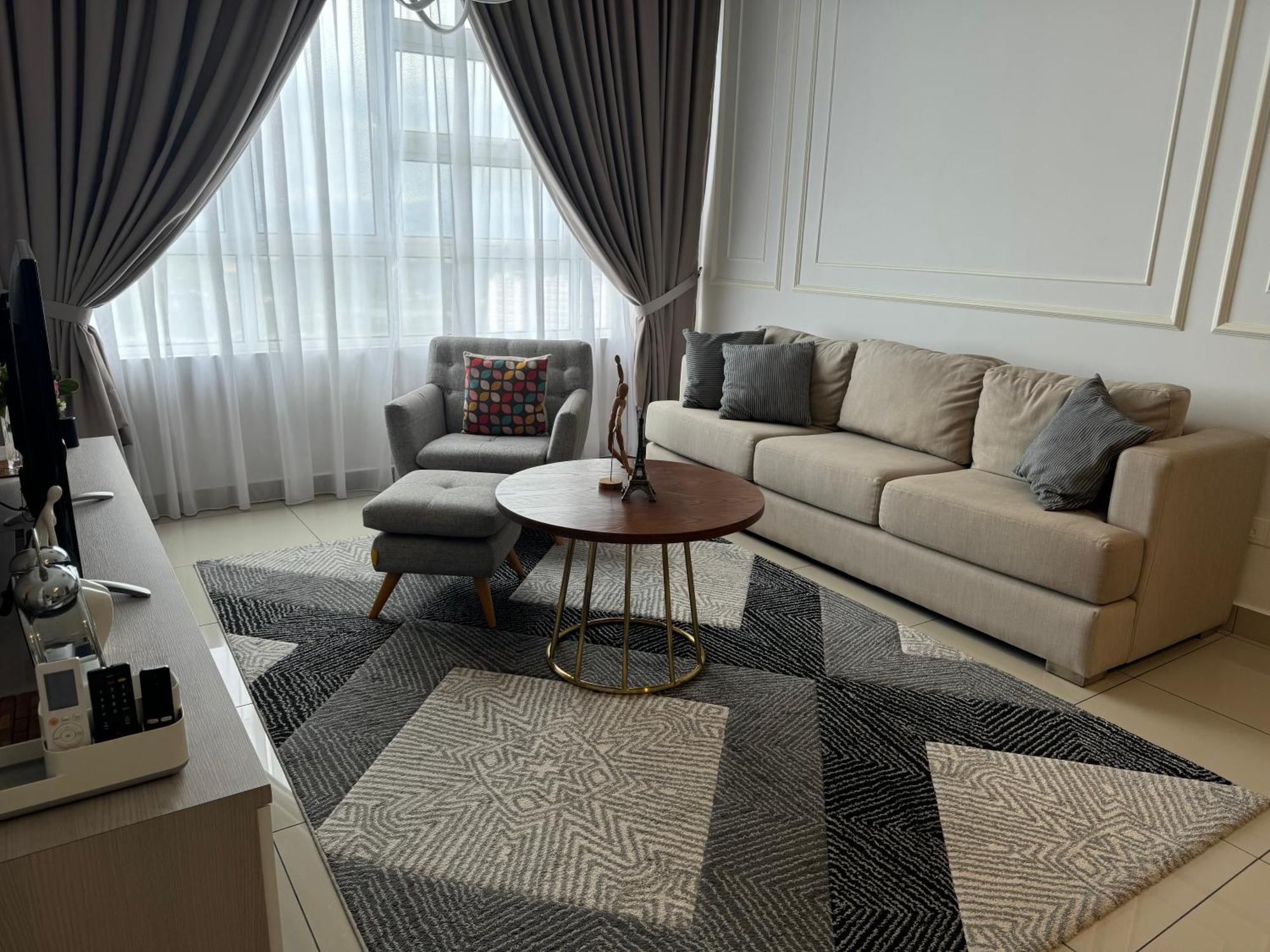Palmyra Stylish New *